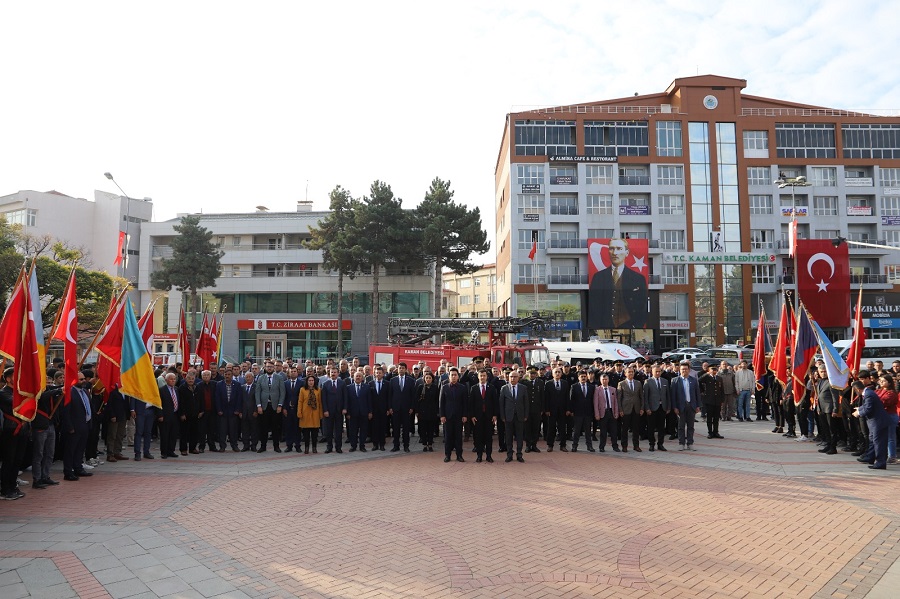 Büyük Önder Atatürk'ü Saygıyla Anıyoruz